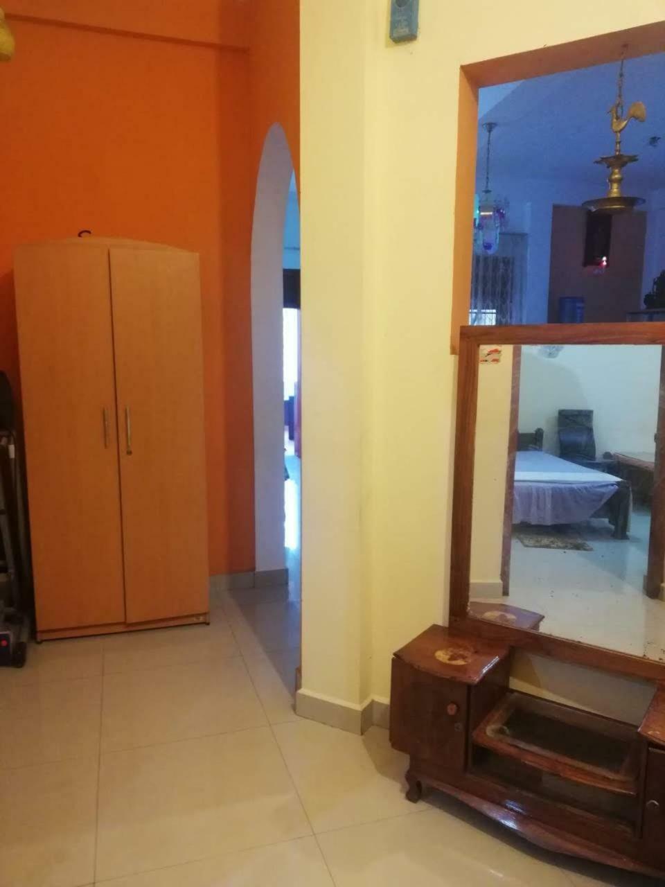 טנגלה Golden Town Hostel מראה חיצוני תמונה